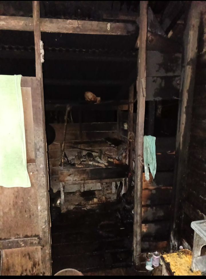 KEBAKARAN RUMAH DI AIR RAYA KABUPATEN NATUNA
