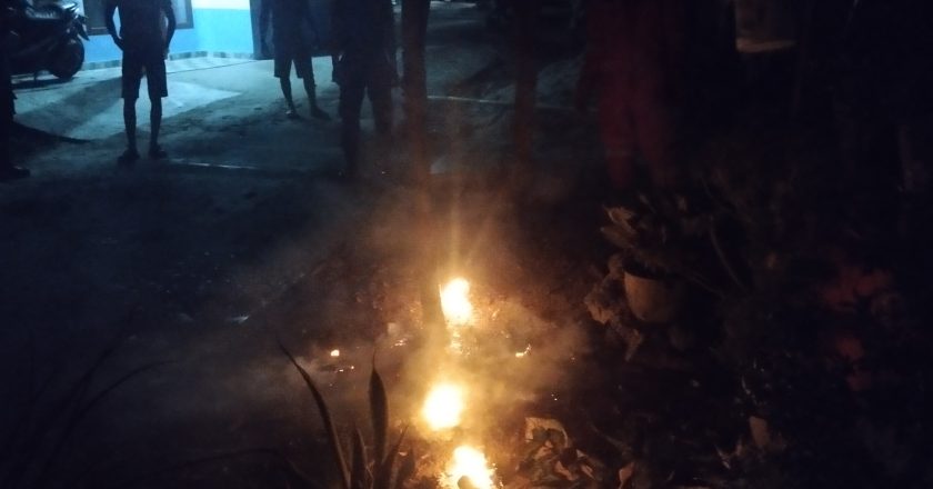 EVAKUASI SARANG TAWON DI RANAI DARAT NATUNA