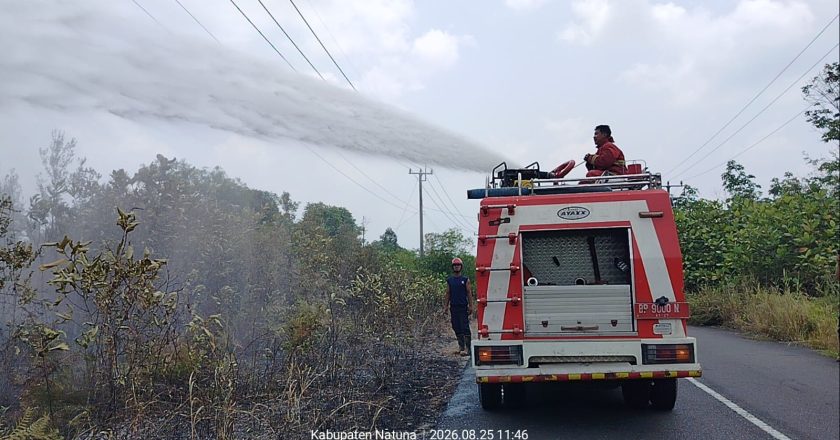 KEBAKARAN LAHAN DI SP 1 NATUNA